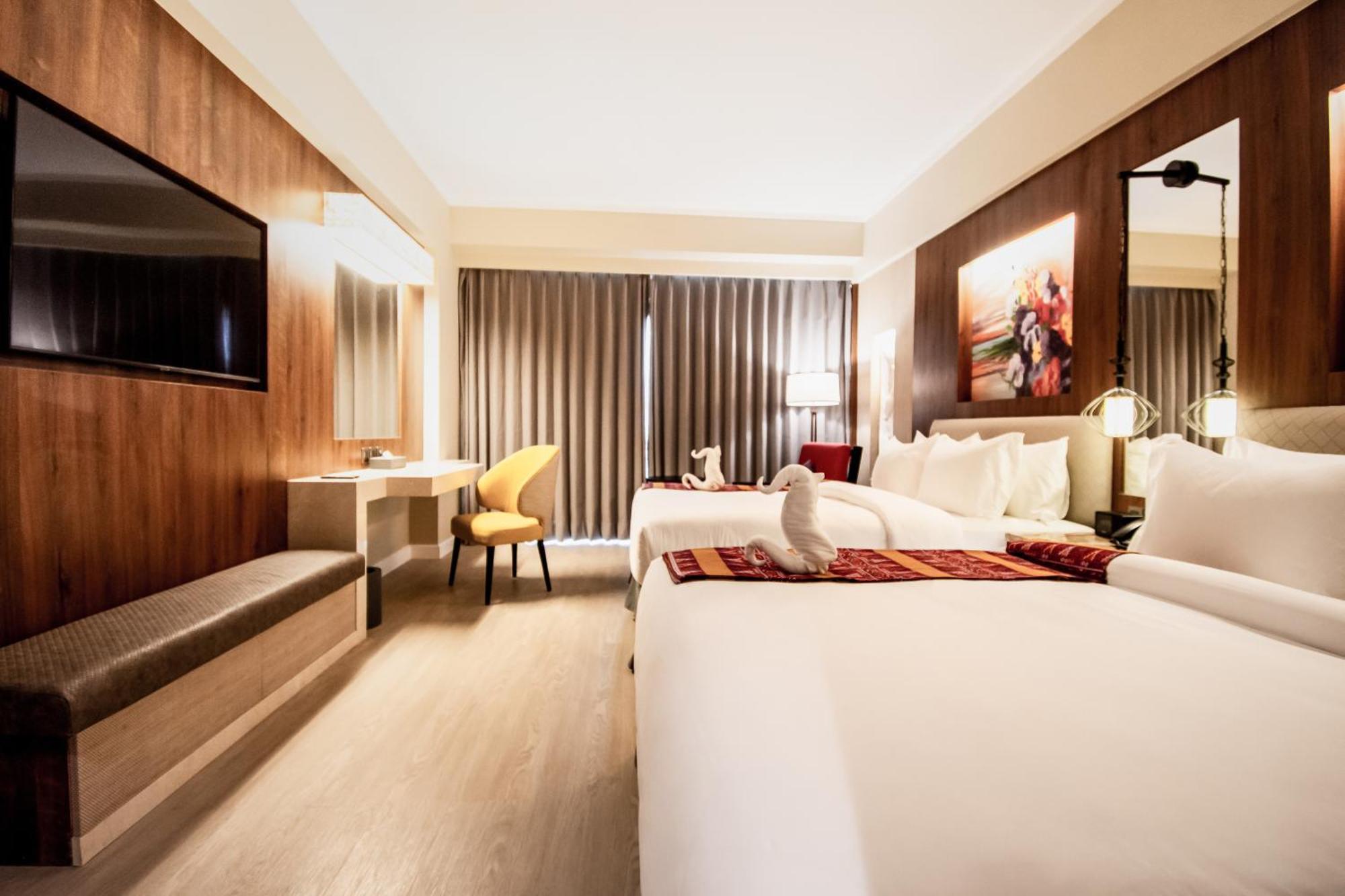 Mandarin Bay Resort And Spa Balabag  外观 照片