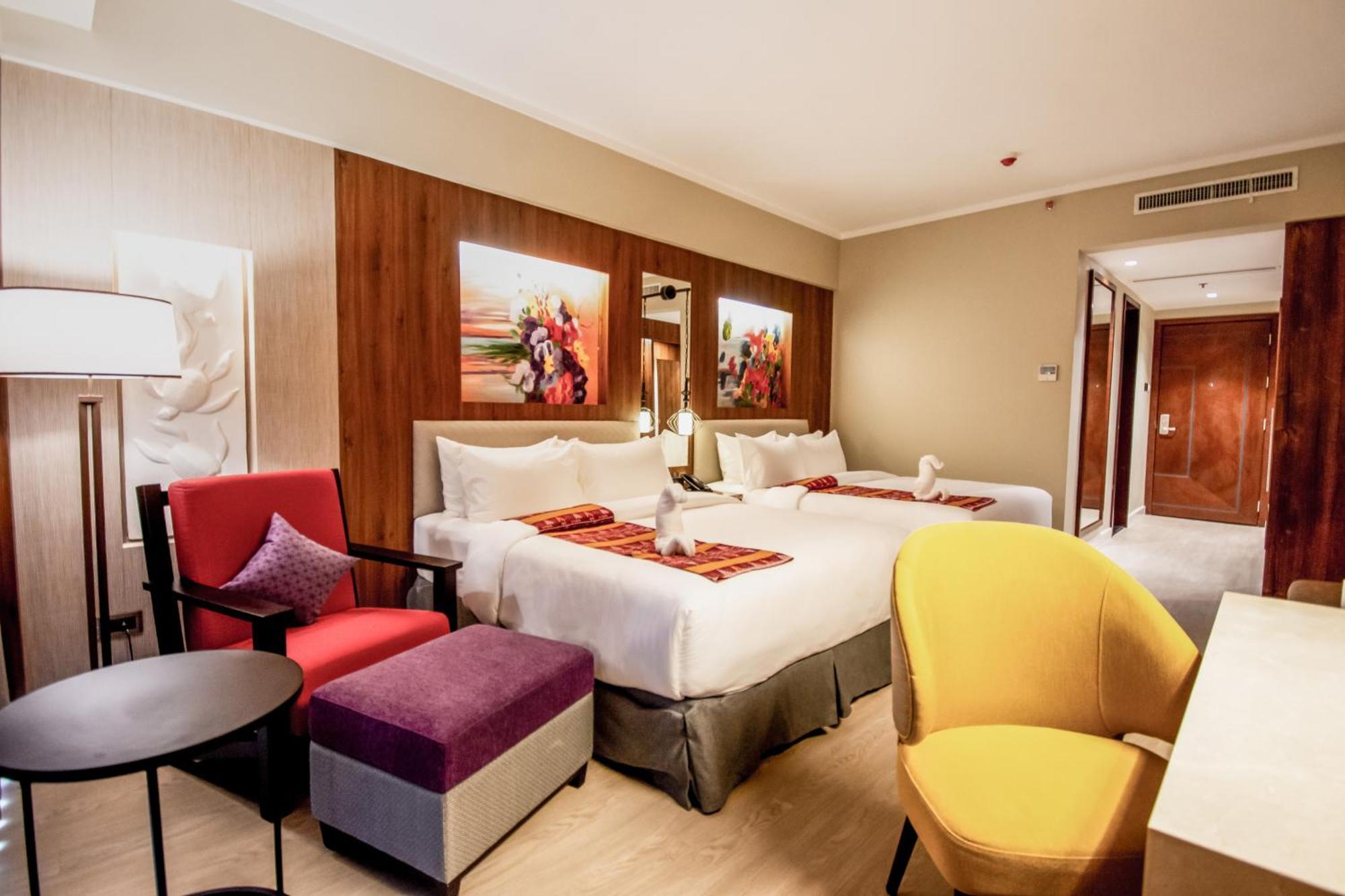 Mandarin Bay Resort And Spa Balabag  外观 照片