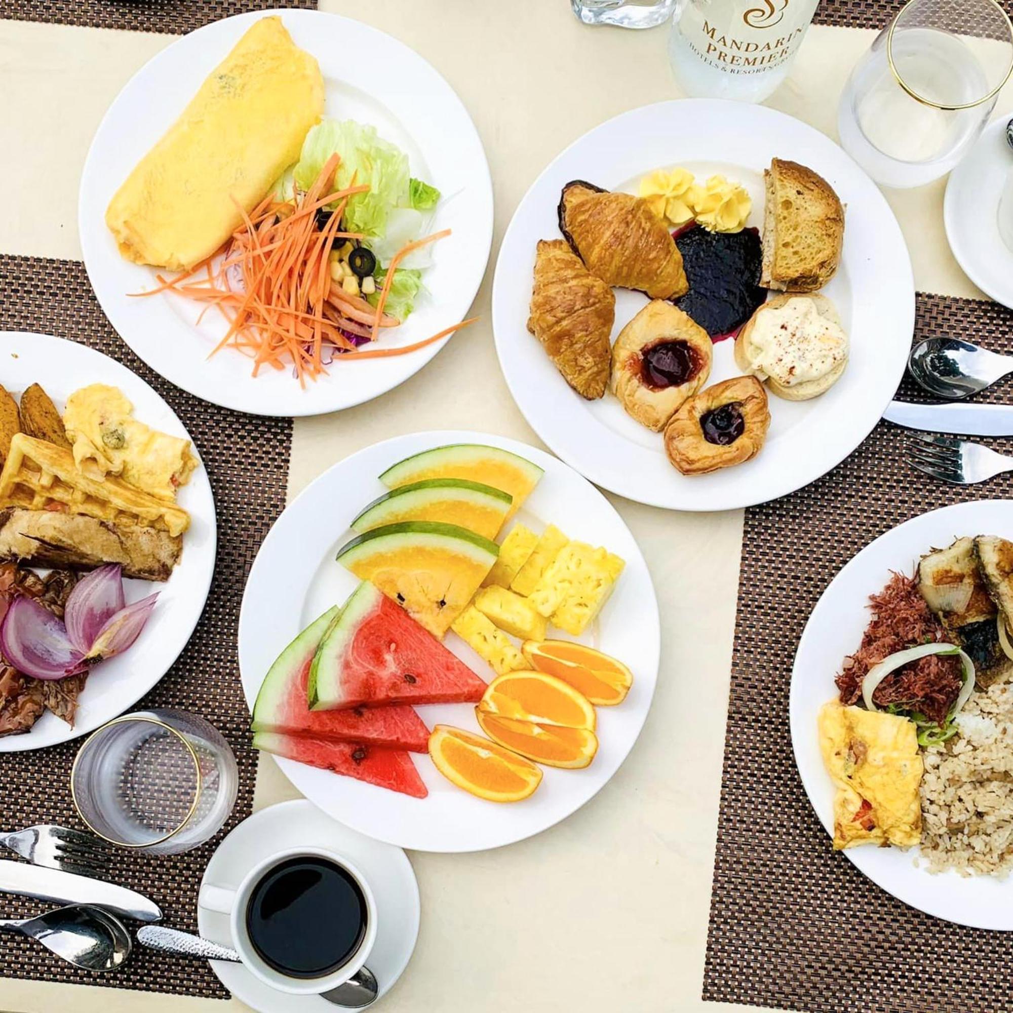 Mandarin Bay Resort And Spa Balabag  外观 照片