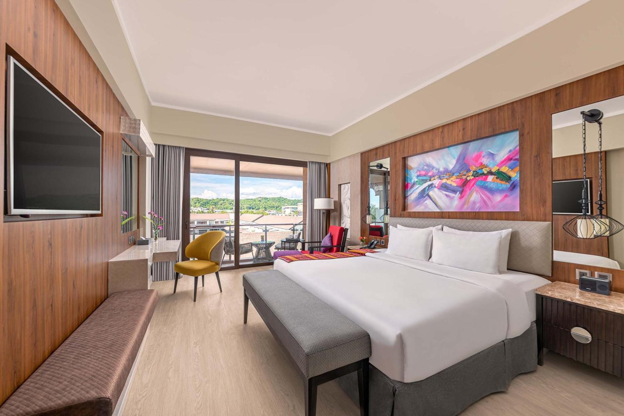 Mandarin Bay Resort And Spa Balabag  外观 照片
