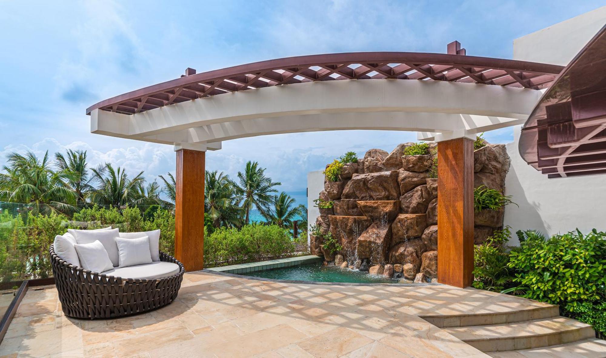 Mandarin Bay Resort And Spa Balabag  外观 照片